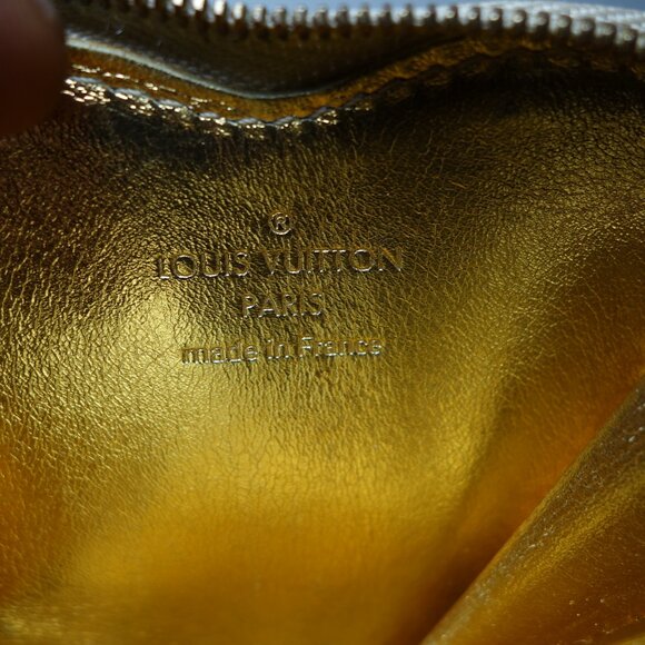 Louis Vuitton Vernis Patent Leather Miroir Heart Coin Purse, Sz 4 in x 4.25 in - Picture 15 of 16